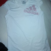 Оригинални дамски тениски GUESS, Armani, Adidas, снимка 3 - Тениски - 40862237