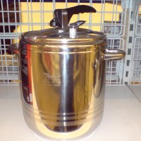 Тенджера под налягане херметическа 9 литра, двойно дъно ! 	, снимка 1 - Съдове за готвене - 35387828