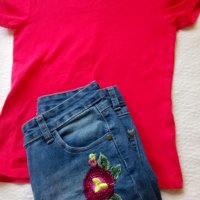 Дънки с рози и подарък блузка, снимка 2 - Детски панталони и дънки - 38497214