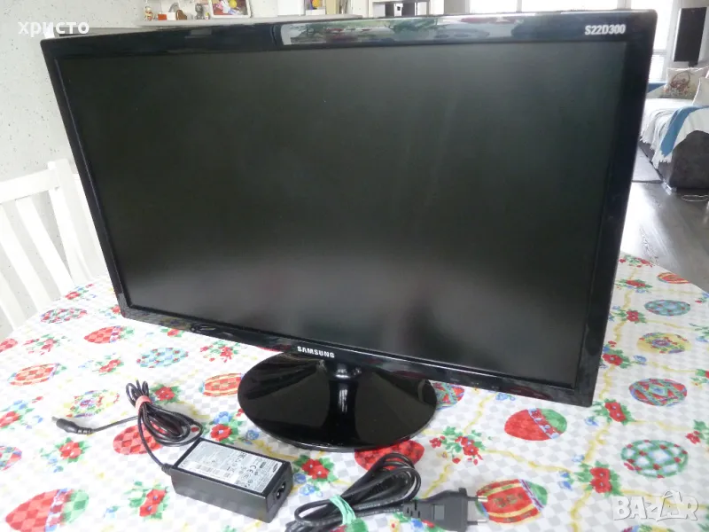 монитор Samsung S22D300, снимка 1