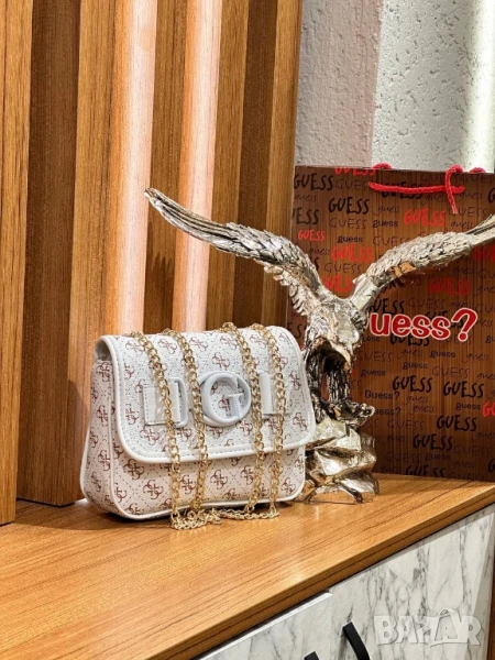 чанти guess , снимка 1