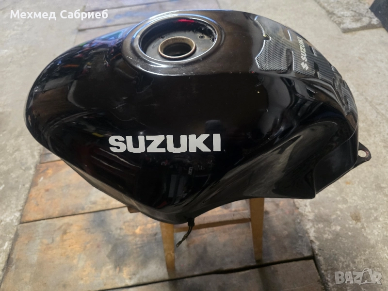 резервоар за сузуки катана, снимка 1