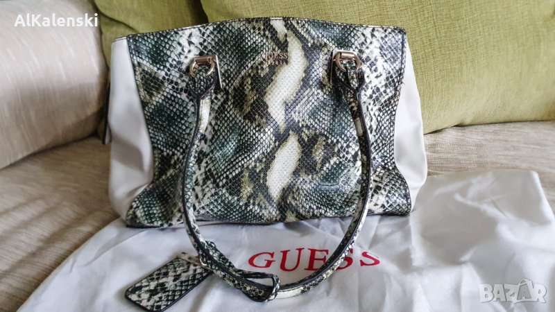 Дамска чанта Guess , снимка 1