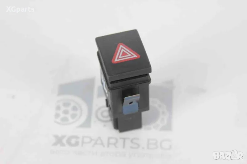 Бутон аварийни светлини за Volkswagen Polo IV facelift (2005-2009), снимка 1