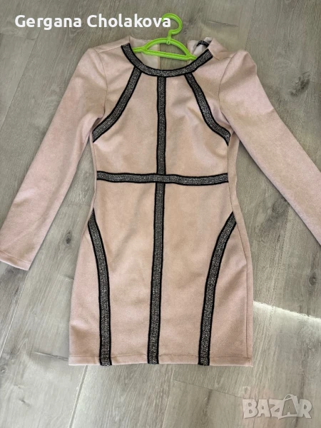 Розова рокля , снимка 1