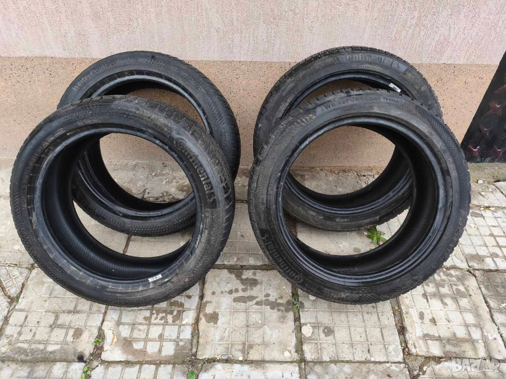 Зимни гуми Continental 205/50/17, снимка 1