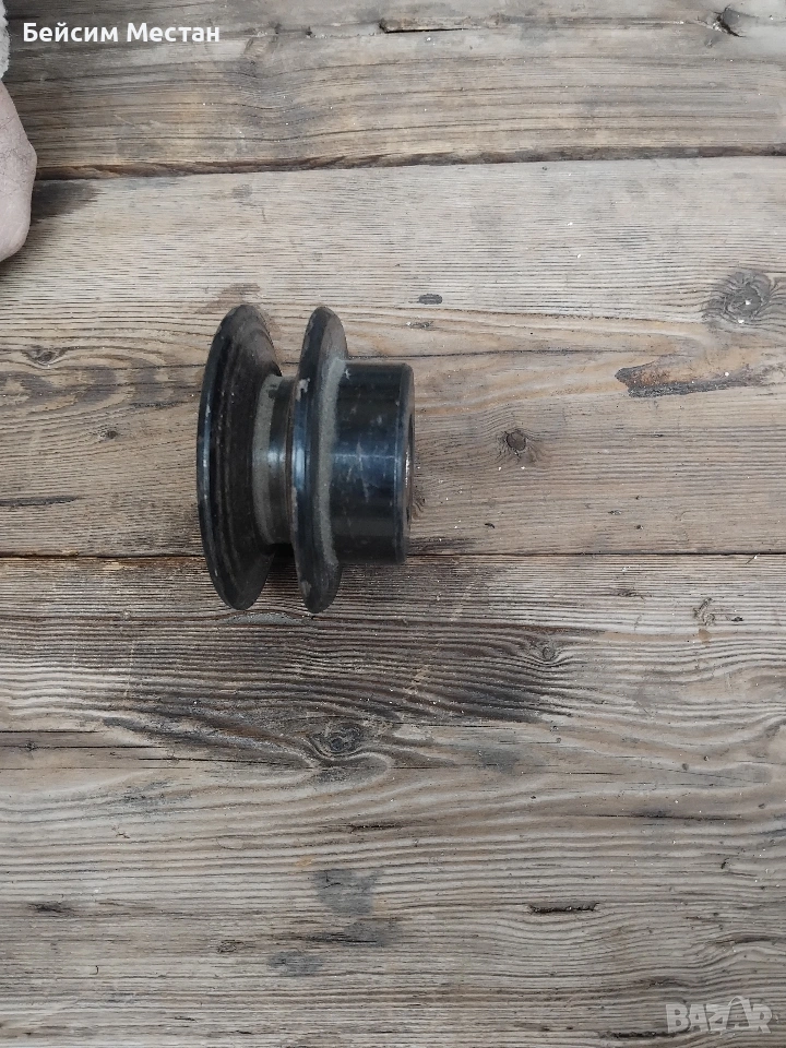 Търся единична ремъчна шайба, снимка 1
