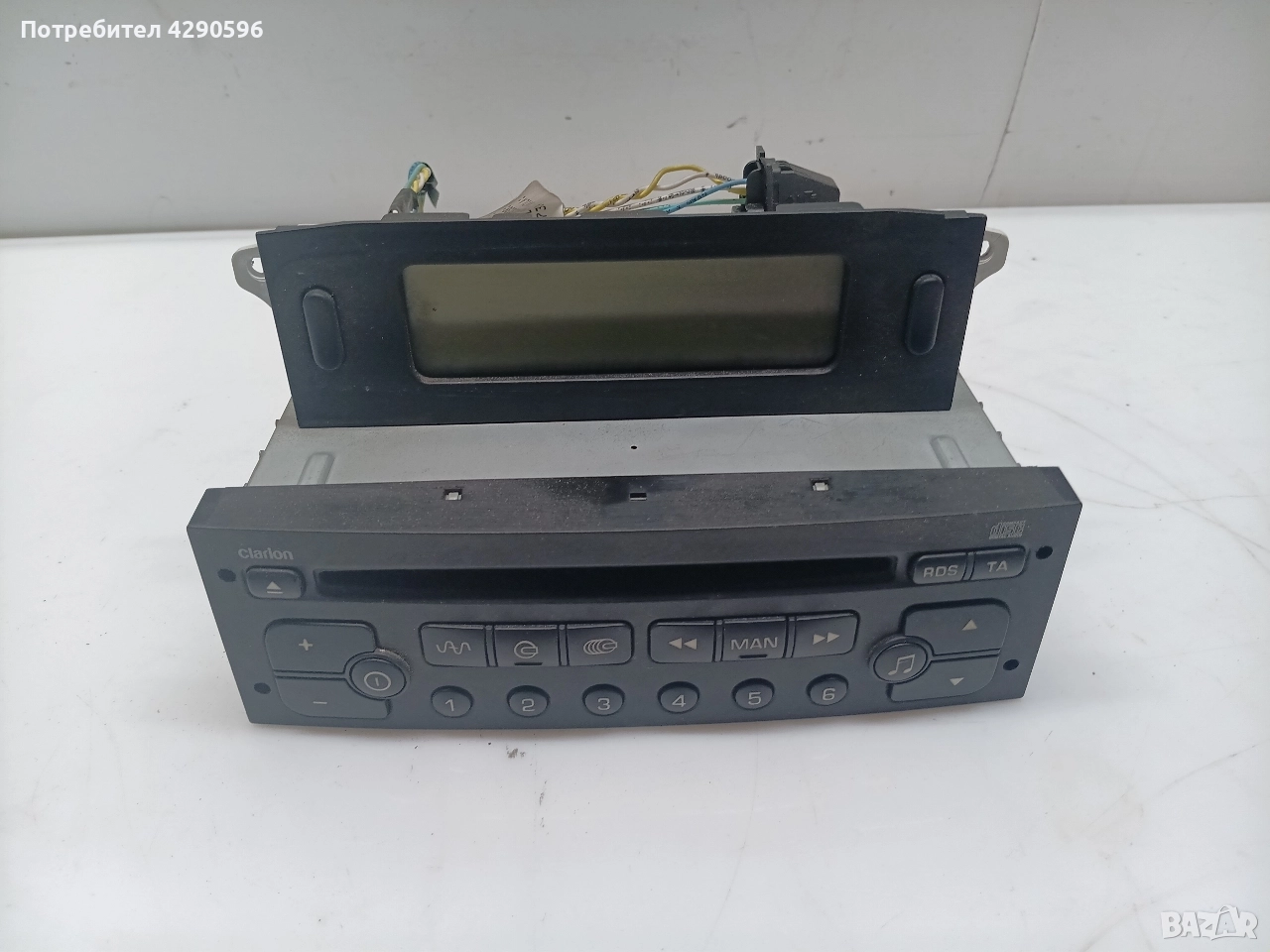 Радио и дисплей за Peugeot 807 / Citroen C8 / Пежо 807 / Ситроен ц8, снимка 1