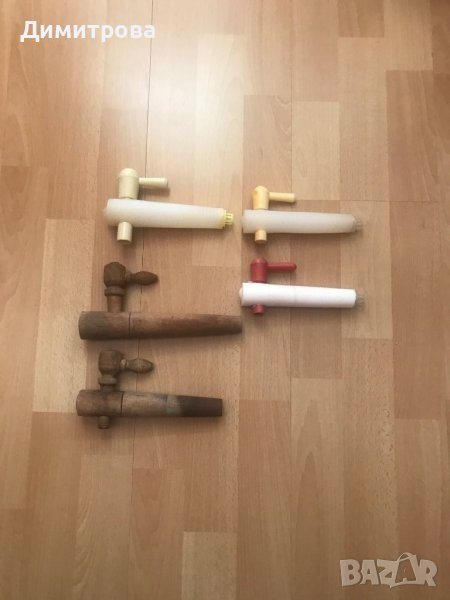 Дървена канела и пластмасова канела за бидон и буре /каца/ - 6 бр., снимка 1