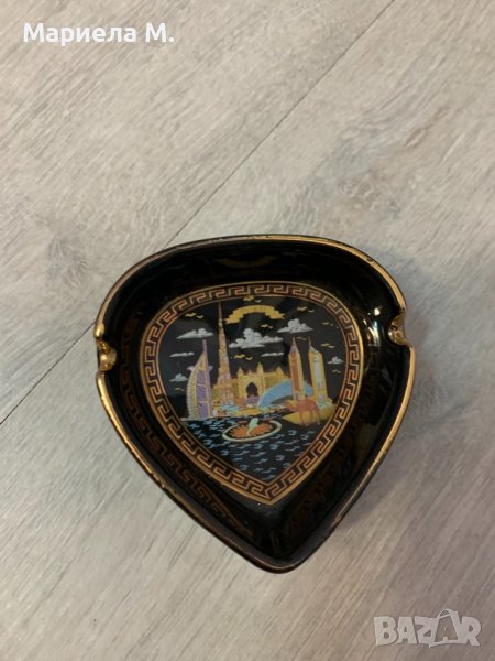 Пепелник, Дубай, снимка 1