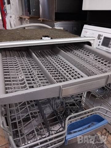 Иноксова широка 60 см съдомиялна Бош Bosch Made in Germany 2 години гаранция!, снимка 3 - Съдомиялни - 52580325