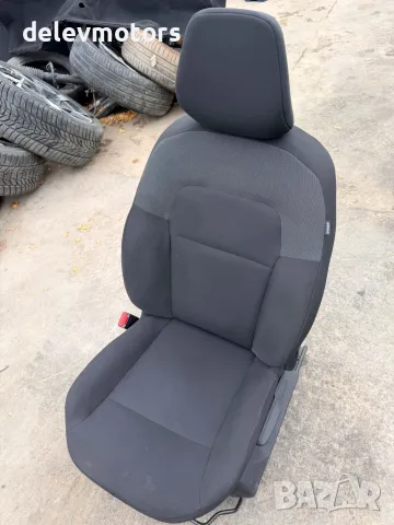Предна лява седалка с airbag от Dacia Sandero 3 1.0 TCe ECO-G, двигател H4DF480, 101 кс., 2025 г., снимка 2 - Части - 56012551