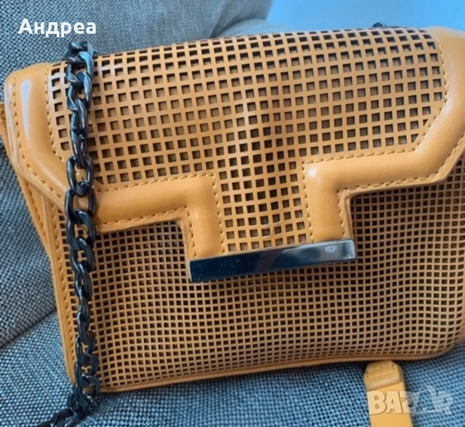 Дамска чанта ZARA, снимка 2 - Чанти - 52589489