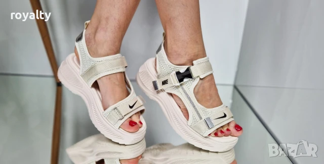 Nike дамски сандали , снимка 2 - Сандали - 51241360
