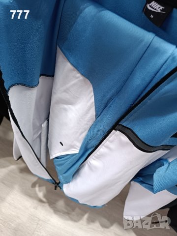 спортни екипи Nike, снимка 2 - Спортни дрехи, екипи - 44368079