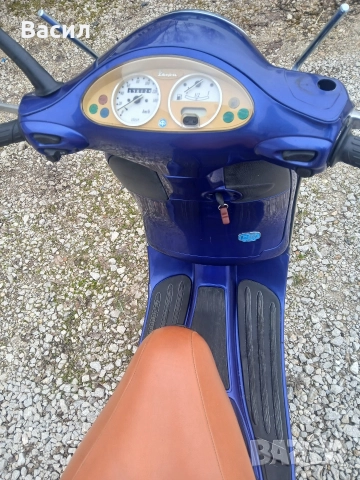 Скутер Vespa, снимка 2 - Мотоциклети и мототехника - 52655181