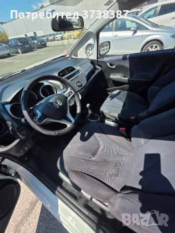 Honda Jazz Exclusive Benzin Full Full , снимка 10 - Автомобили и джипове - 54308512
