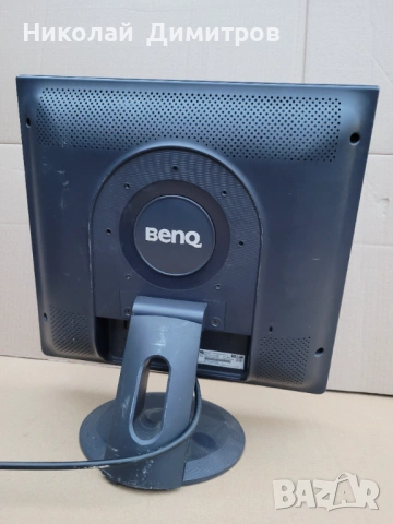 Продавам монитор за компютър BenQ Q7C4, снимка 5 - Монитори - 53265733