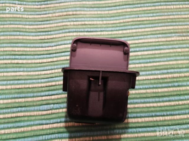 Пепелник Рено Клио 2 - Симбол - 7700421369 N