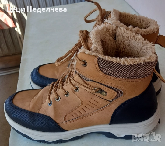  запазени зимни боти, снимка 2 - Дамски боти - 51984631