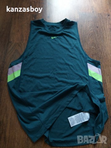 Nike T-Shirts Dri Fit Stripe Sleeveless - страхотен дамски потник, снимка 8 - Потници - 36623040