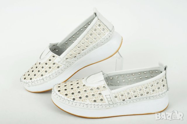 НОВО! Бели дамски обувки от естествена кожа, снимка 1 - Дамски ежедневни обувки - 40412131