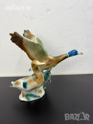 Румънска порцеланова фигура на диви патици. №7514