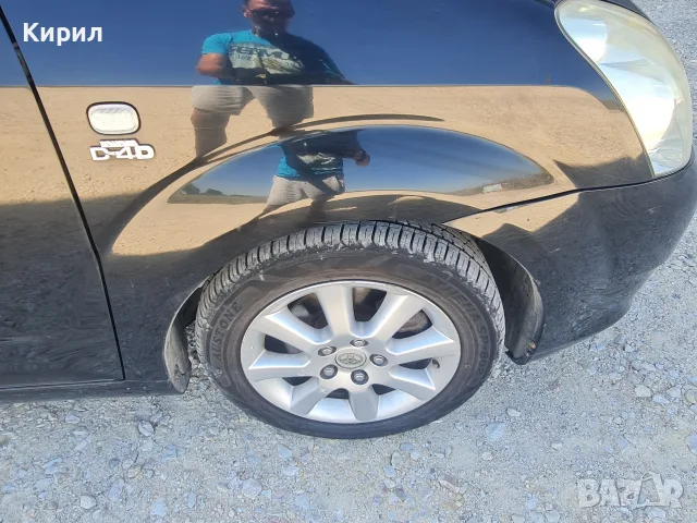 Toyota Corolla Verso, снимка 17 - Автомобили и джипове - 56333645