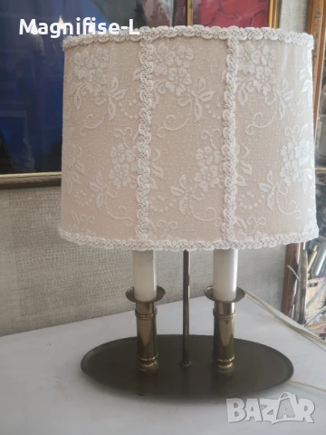 Старинна настолна лампа 