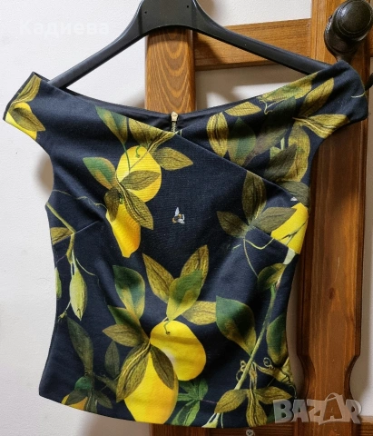 дамски топ с паднали рамена с десен на лимони- Ted Baker , снимка 3 - Корсети, бюстиета, топове - 54311203