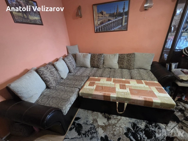 Ъглов диван 