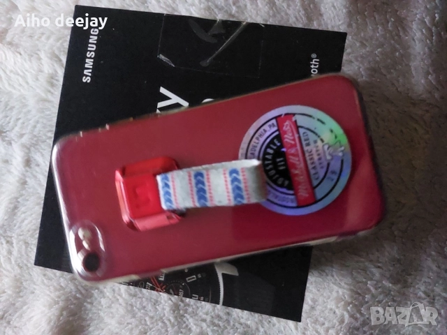 iPhone SE2  RED PRODUCT !  , снимка 2 - Apple iPhone - 52529413