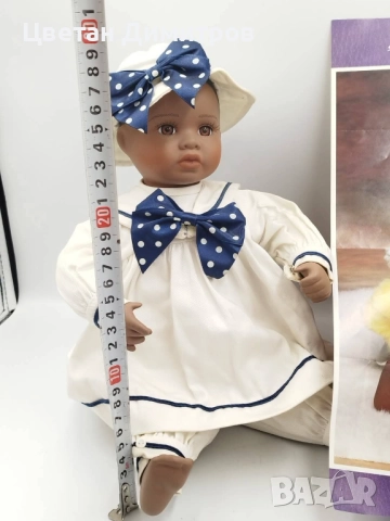 Колекционерска порцеланова кукла , снимка 12 - Кукли - 51446089