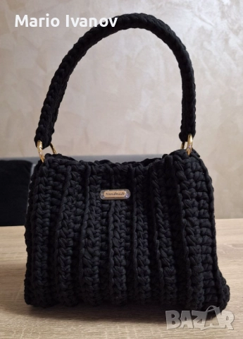 Ръчно плетени дамски чанти!, снимка 2 - Чанти - 52282972