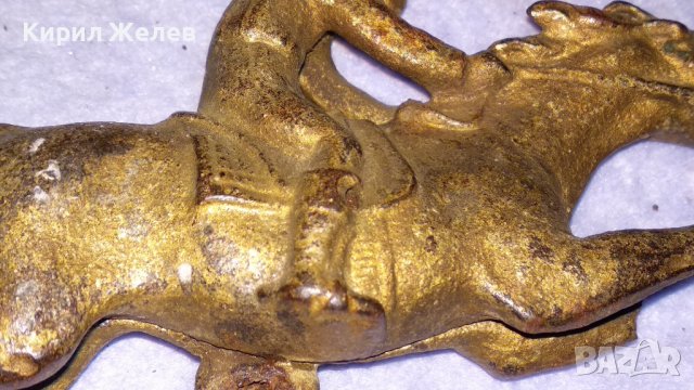 МНОГО СТАРА ЧУГУНЕНА БРОНЗИРАНА ФИГУРА на КОННИК ЖОКЕЙ ХУДОЖЕСТВЕНА МАЙСТОРСКА РЯДКА ИЗРАБОТКА 34157, снимка 8 - Колекции - 38892552