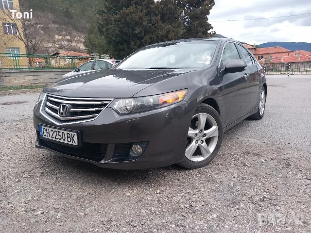 Продавам Honda Accord 2.2 I-DTEC