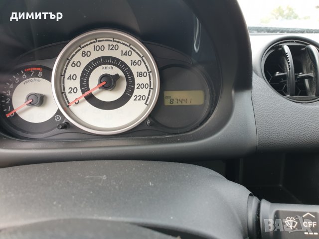 Mazda 2 1.3i 75kc -на части, снимка 4 - Автомобили и джипове - 30541747