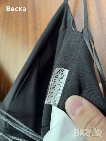 Елегантна черна рокля с блестящ ефект, снимка 7 - Рокли - 52261764