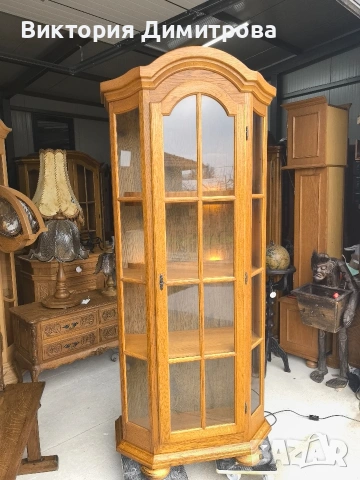 Витрина тясна (01-072)