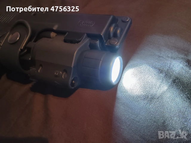 тактически фенер за оръжие с бърз монтаж, снимка 3 - Такъми - 53876309