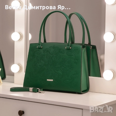 Елегантна дамска чанта с релефен дизайн – стил и практичност в едно, снимка 2 - Чанти - 51664360