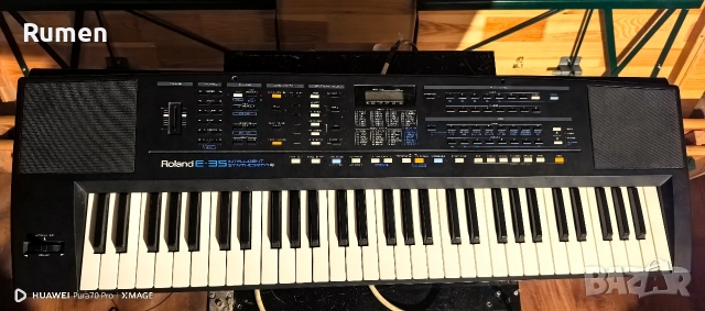 Продава се ROLAND 