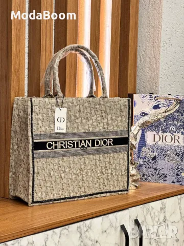 Christian Dior дамски чанти Различни цветове , снимка 2 - Чанти - 48834882