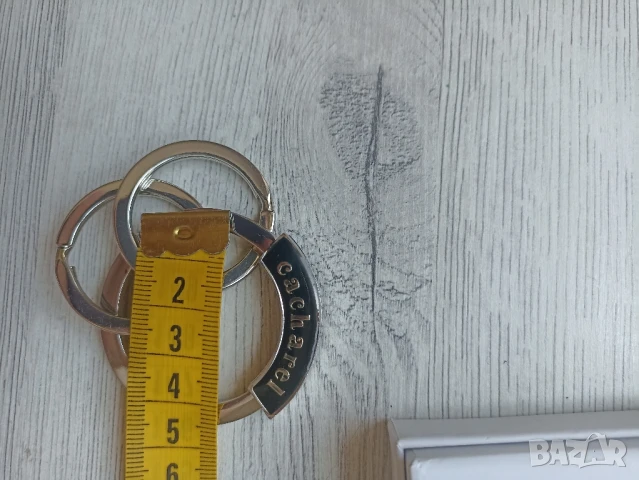 Дамски ключодържател Cacharel, снимка 6 - Други - 50959850