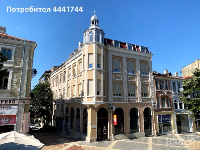 Емблематична къща в центъра на град Шумен, снимка 1