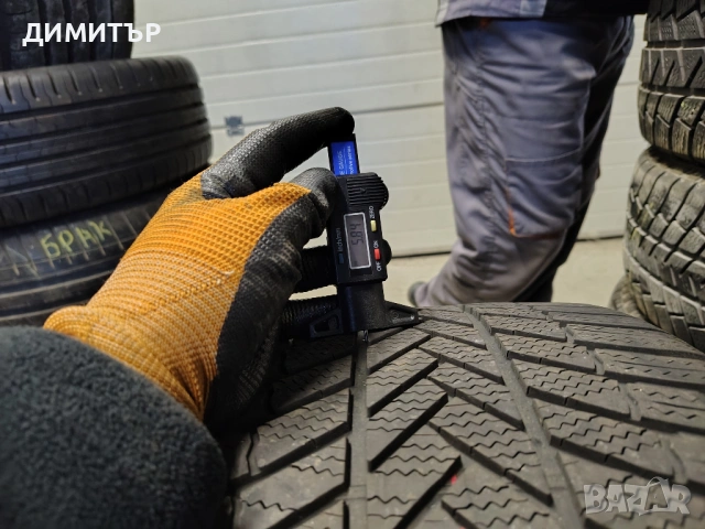 2бр.зимни гуми BRIDGESTONE 275 35 21 DOT23 цена за брой, снимка 2 - Гуми и джанти - 54061100