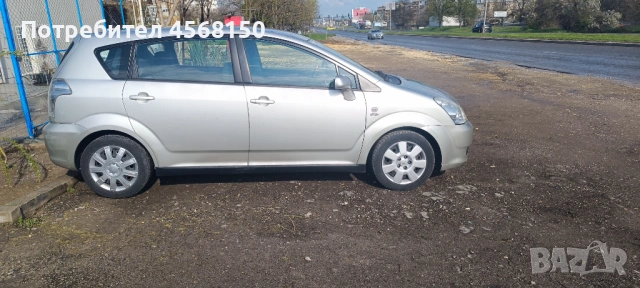 Продавам Тойота Корола Версо , снимка 2 - Автомобили и джипове - 54156081