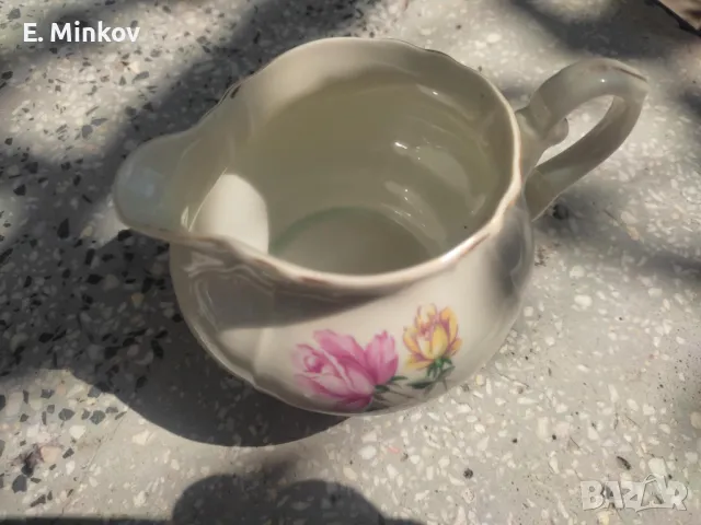 Сервиз за кафе/чай, снимка 2 - Сервизи - 47728976