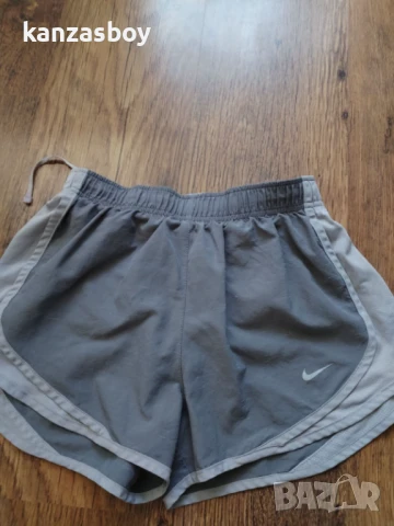 nike - страхотни дамски шорти S, снимка 7 - Спортни екипи - 50886750