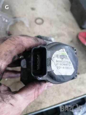 ЕГР Клапан Пежо 307 1.6  HDI , снимка 10 - Части - 40172735